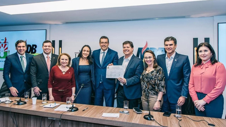 Furlan fortalece MDB com sua filiação