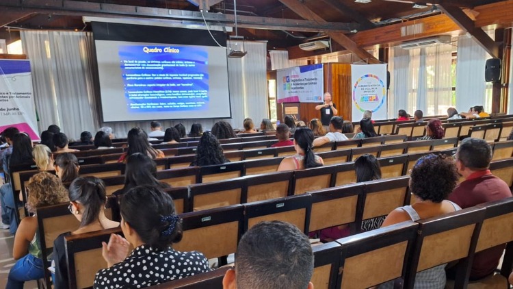 Acidentes com animais peçonhentos