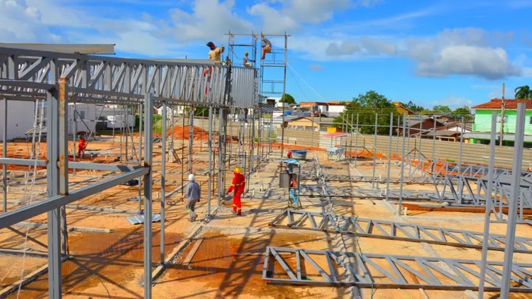 GEA avança nas obras do Hospital de Santana e inicia instalação das estruturas metálicas