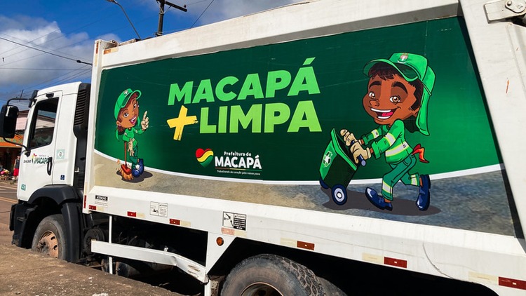 Macapá Mais Limpa: Zona Sul recebe equipe de limpeza para recolhimento de lixo