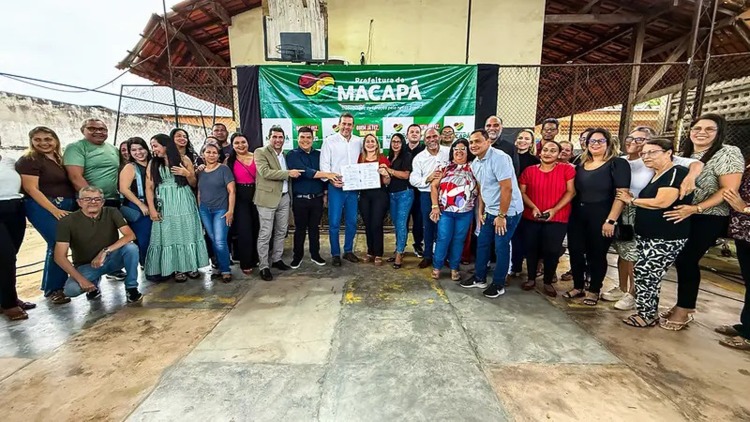 Ordem de Serviço para a reconstrução da Escola Municipal José Duarte de Azevedo é assinada