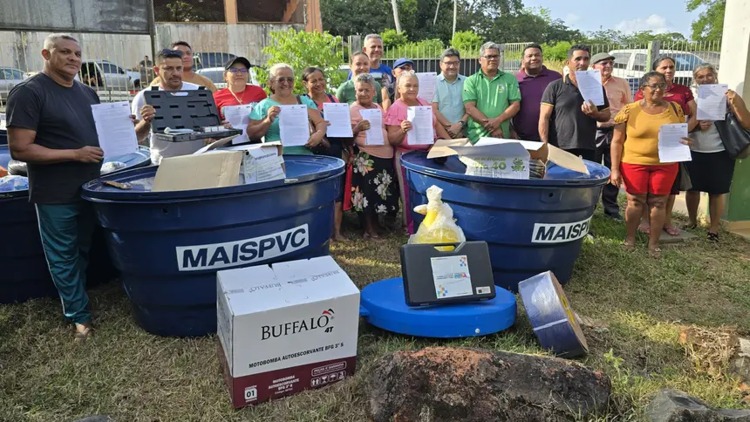 Agricultores de Pracuúba e Tartarugalzinho recebem kits agrícolas do Governo do Amapá para melhorar a produtividade no campo