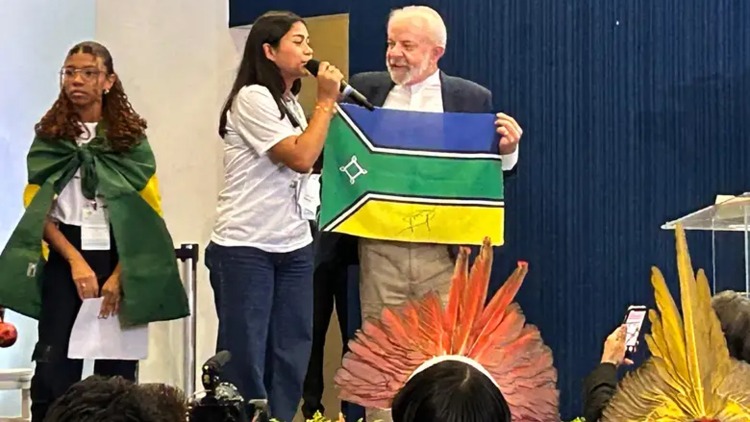 Estudantes do Amapá participam da etapa nacional da Conferência Infantojuvenil pelo Meio Ambiente e apresentam carta ao presidente Lula