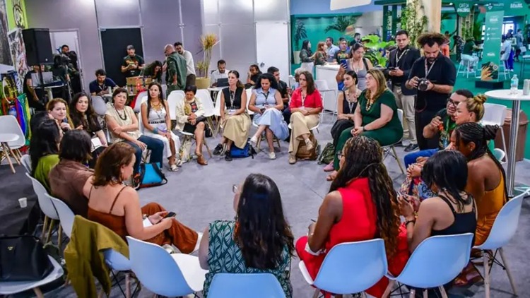 Amapá sedia criação de Comitê de Mulheres do GCF durante roda de conversa na COP30