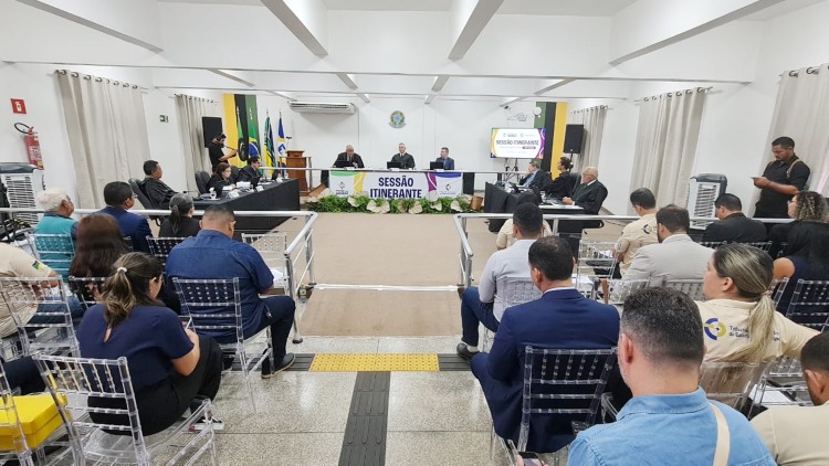 TCE realiza sessão itinerante em Calçoene 