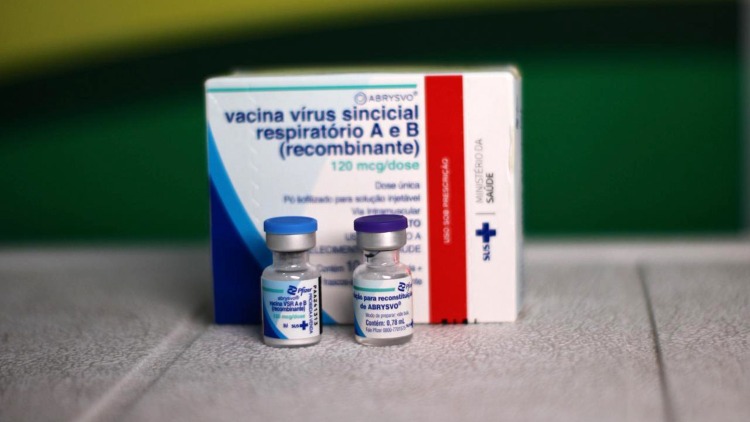 Prefeitura de Macapá inicia vacinação contra vírus sinciais respiratório e reforça proteção através da imunização de gestantes entre a 28ª e a 36ª semana