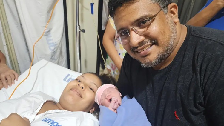 Governo do Amapá celebra o nascimento do primeiro bebê de 2026 com entrega de kit de presente