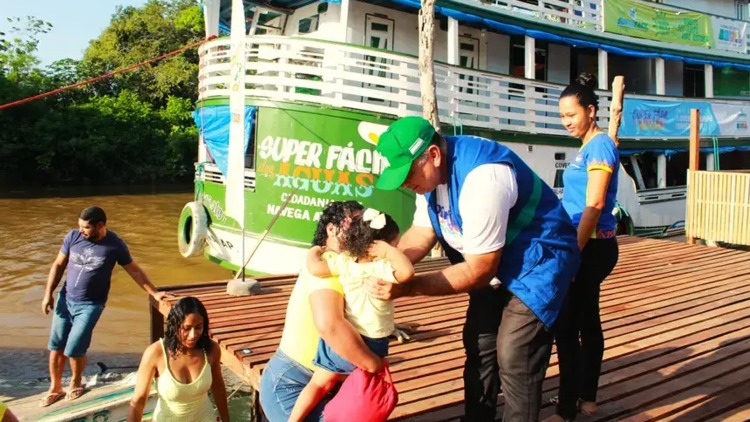 Superando barreiras geográficas: Super Fácil ultrapassa 924 mil atendimentos por terra e pelos rios do Amapá em 2025