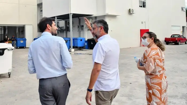 Governador Clécio vistoria ajustes finais para entrega do novo Hospital da Criança e Adolescente do Amapá