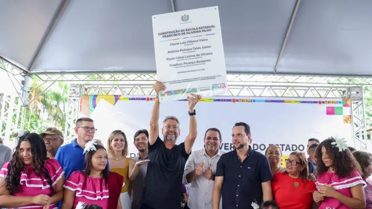 GEA entrega Escola Francisco de Oliveira Filho reconstruída e amplia acesso à educação no distrito de Anauerapucu