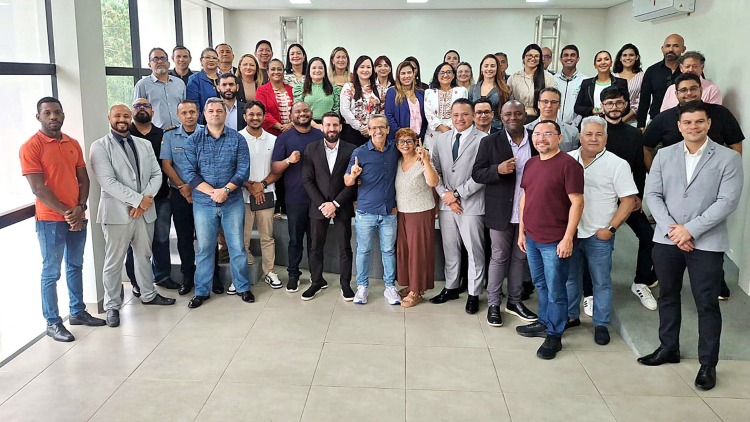 Prefeito Pedro DaLua reúne secretariado para alinhar metas e ações da gestão em Macapá