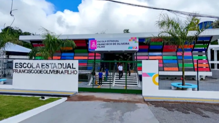 Com novo aumento, Governo do Amapá garante 38,93% de reajuste salarial para profissionais da educação na atual gestão