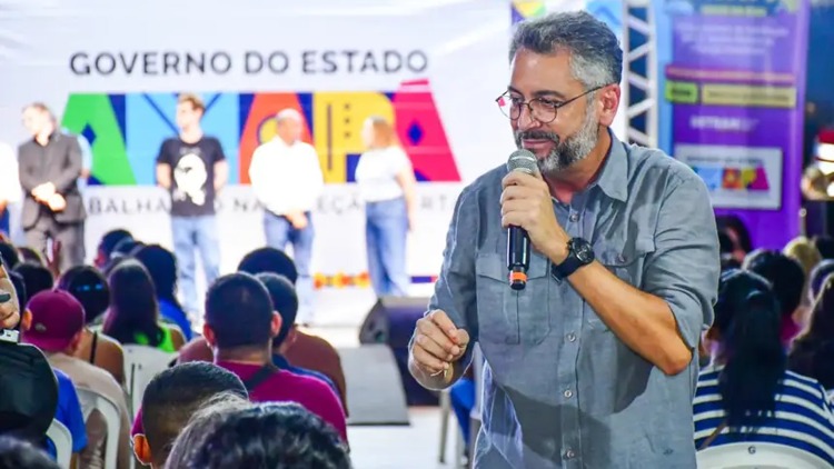 Governador Clécio recepciona primeiros mil beneficiários do Habilita Amapá: 'uma nova geração de condutores