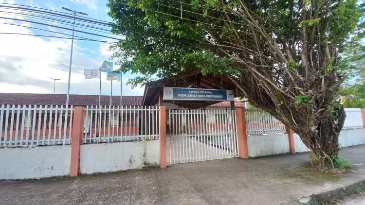 Ministro das Comunicações acompanha impacto da conectividade em escola de Macapá/AP