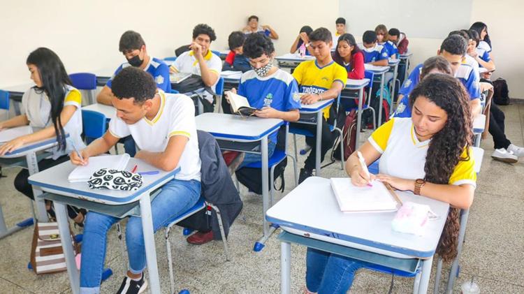 Com nova estrutura, Governo do Estado vai modernizar programa Amapá Jovem
